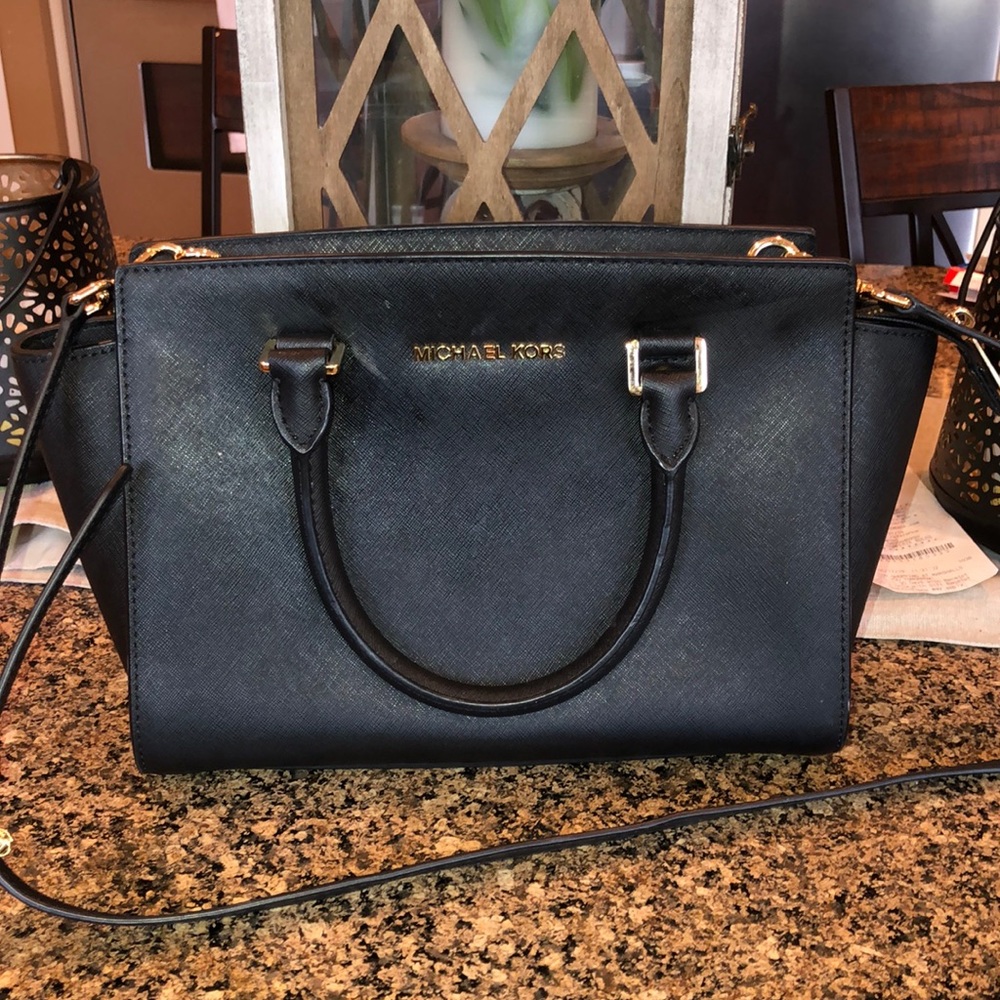 Michael kors purse